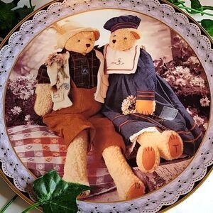 Collectable Plate. Teddy Tompkins. Collectable Bears. Enesco Co. Plate #7